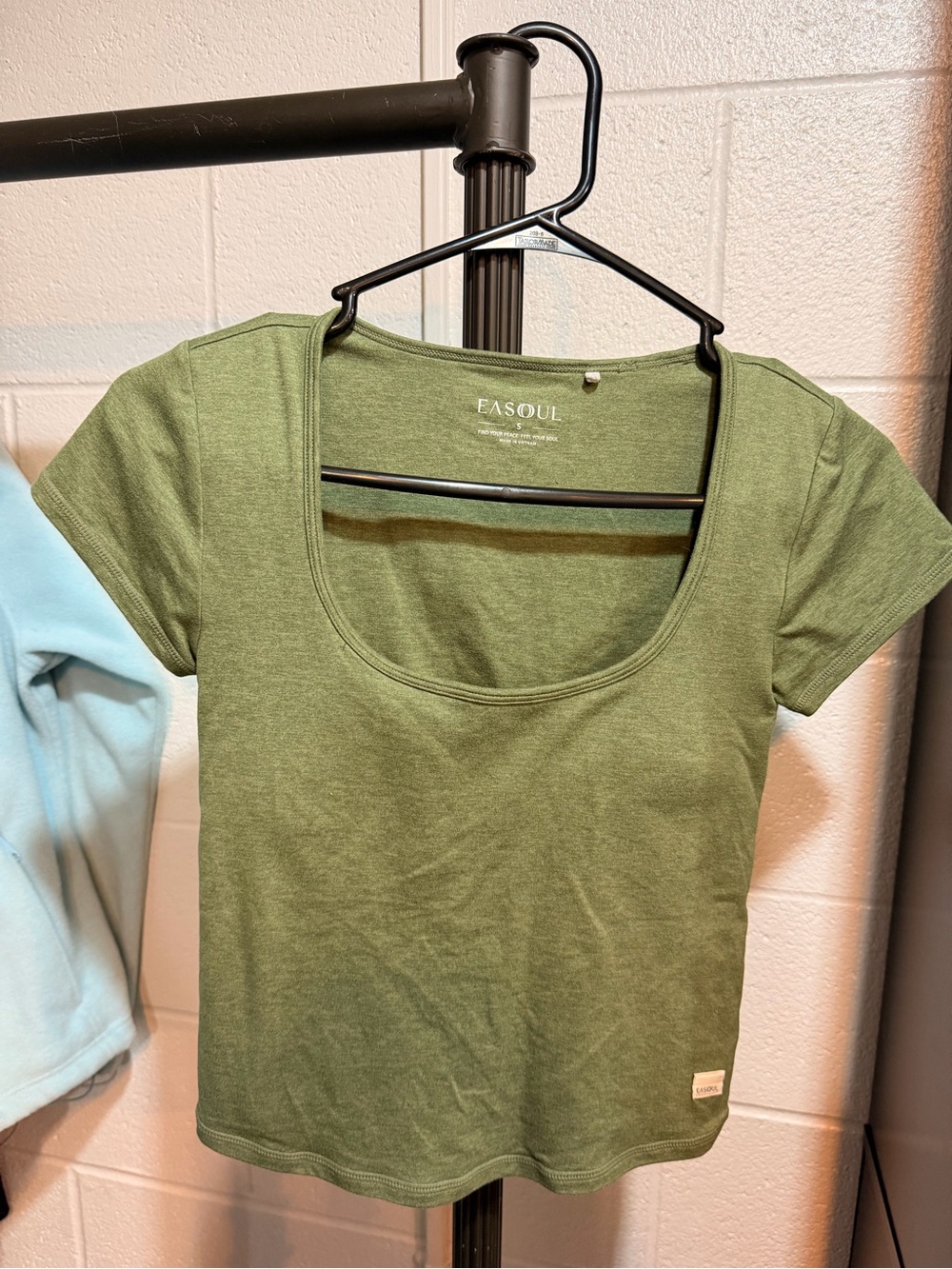 Women's Olive Scoop Neck Short Sleeve Tee